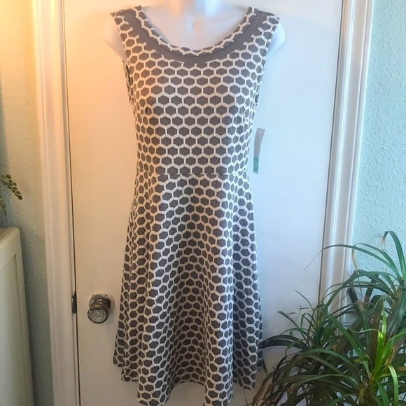 NWT Stitchfix Pixley Gray Millie Textured Knit Dress Size Small - Picture 3 of 16